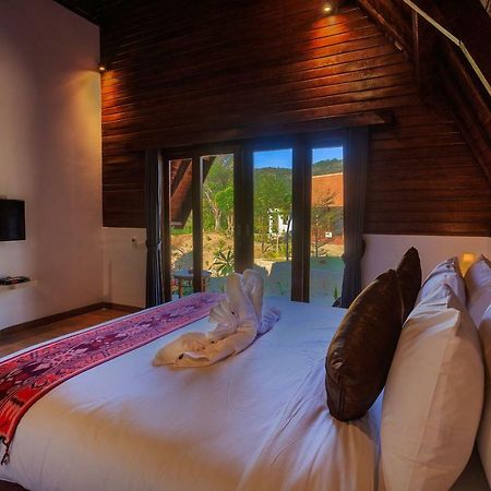 Tanjung Lima Villas Labuan Bajo Exterior photo