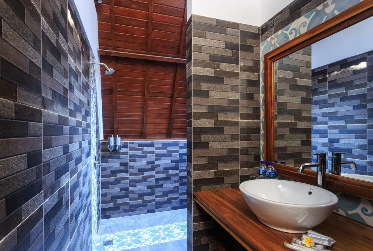 Tanjung Lima Villas Labuan Bajo Exterior photo