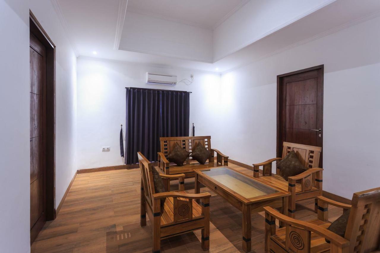 Tanjung Lima Villas Labuan Bajo Exterior photo